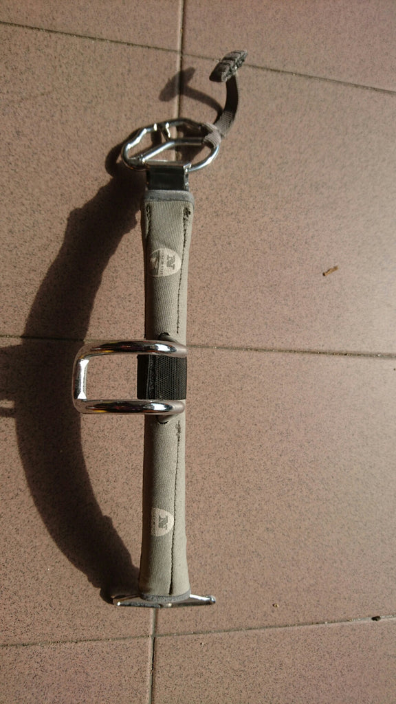 North seat Harness Spreader Bar